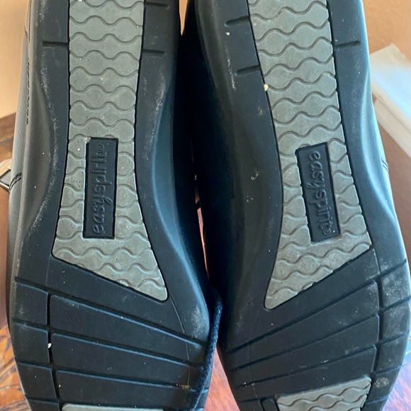 Easy Spirit Anti Gravity shoes - Picture 7 of 7